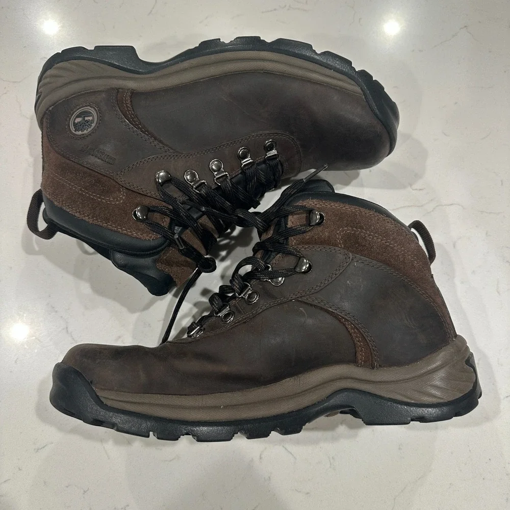 Timberland Waterproof Boots Mens 9 W Hiking Leather Work Outdoor Performance